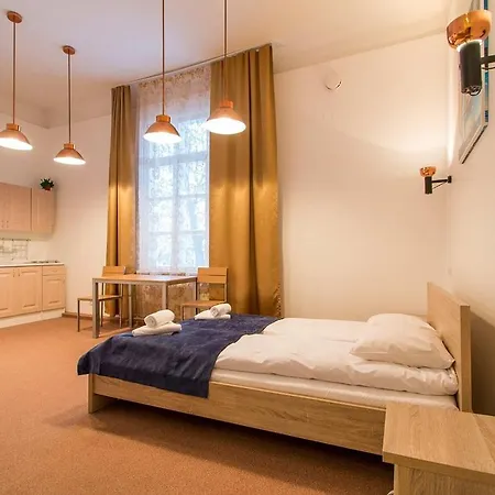 Aquamarine - Lauluvaeljak *