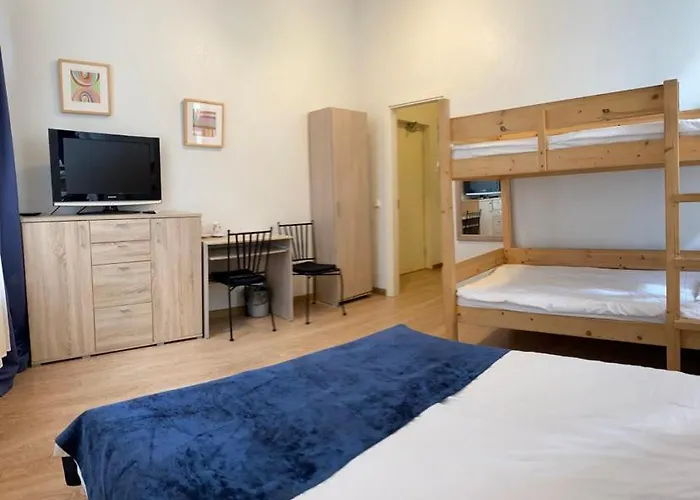 Aquamarine - Lauluvaeljak * تالين