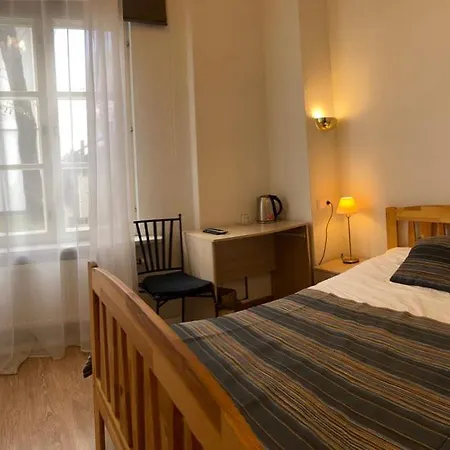 Aquamarine - Lauluvaeljak ホテル