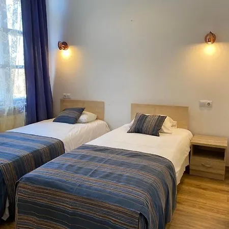 Hotell Aquamarine - Lauluvaeljak