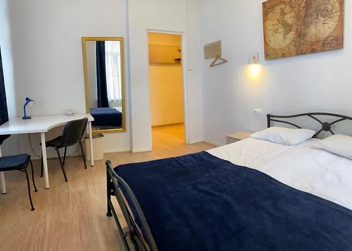 Hotell Aquamarine - Lauluvaeljak